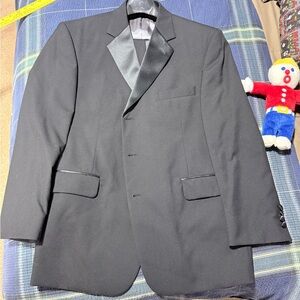 Stafford Classic Black Men's Tuxedo